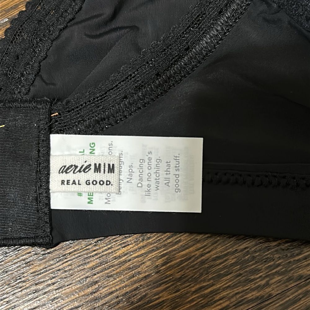 NWT Aerie Black Bralette w/ Lace Trim - Size Medium - Picture 7 of 8